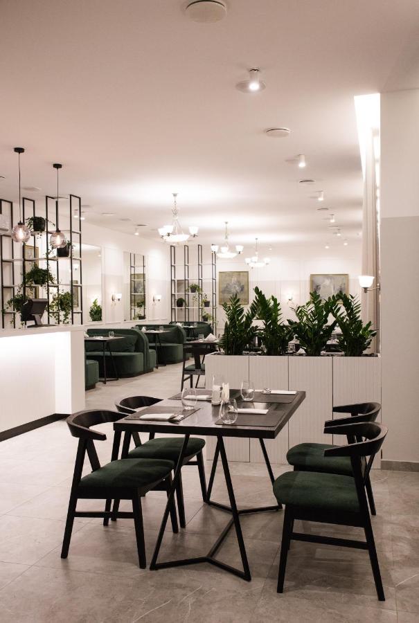 Hotel Saulys Szawle Zewnętrze zdjęcie